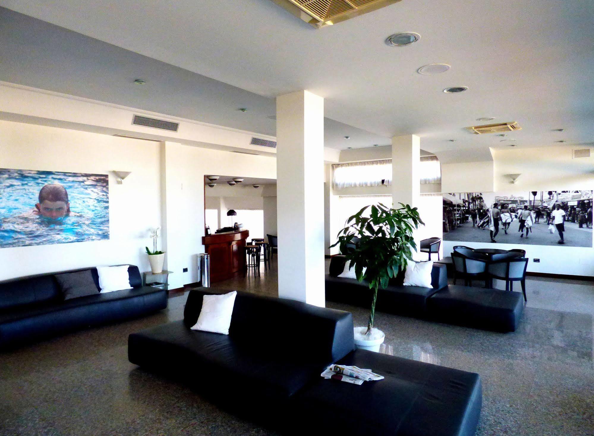 Hotel Cristallo Senigallia Eksteriør bilde